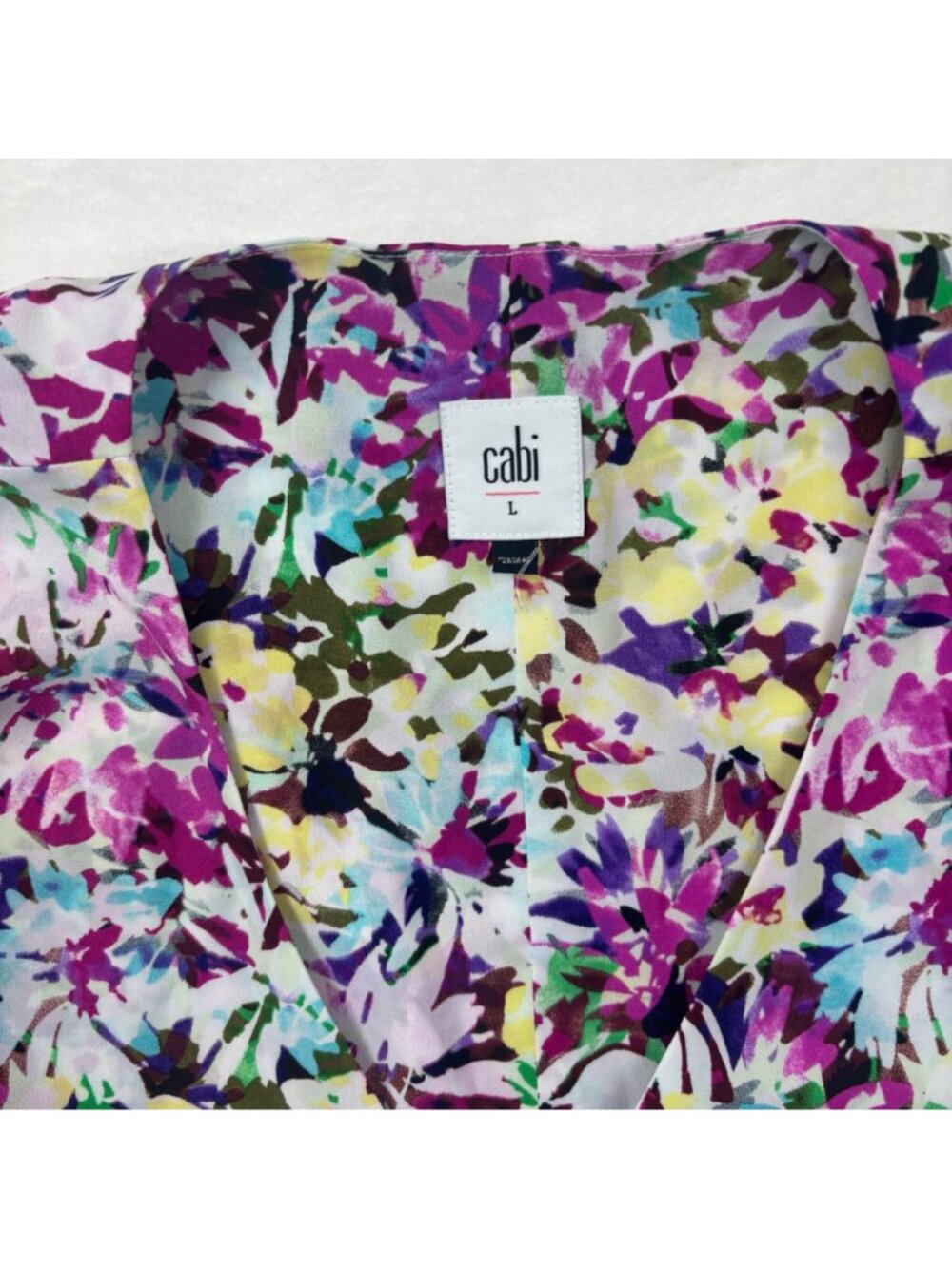 ✨3/$30 Cabi L Eden Floral Wrap Top 5211 Blouse Floral Print Sleeveless Blouse - Picture 2 of 7